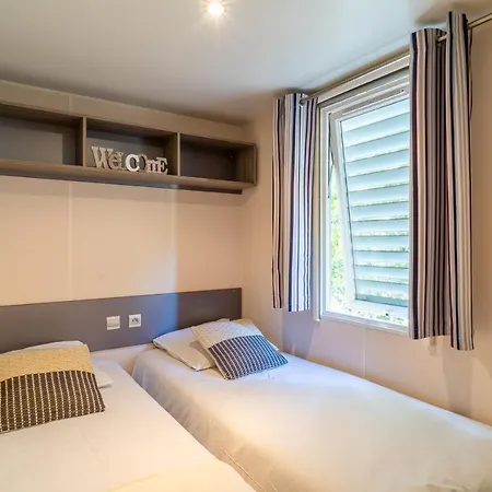 Camping Maeva Respire Ecolodge L'etoile D'argens ***** Fréjus