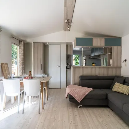Camping Maeva Respire Ecolodge L'etoile D'argens ***** Fréjus