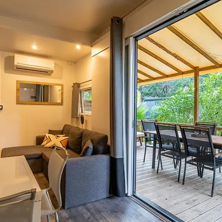 Camping Camping Maeva Respire Ecolodge L'etoile D'argens ***** 5*