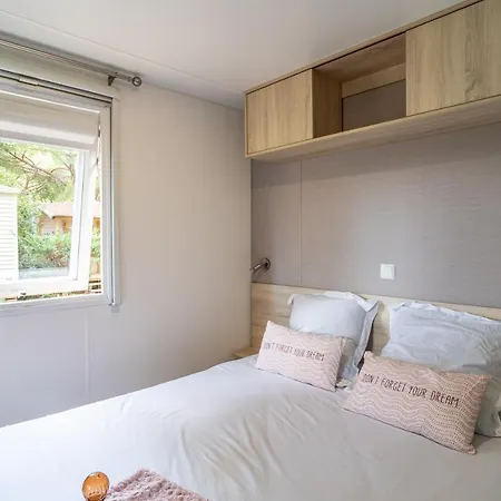 Camping Maeva Respire Ecolodge L'etoile D'argens ***** Camping 5*