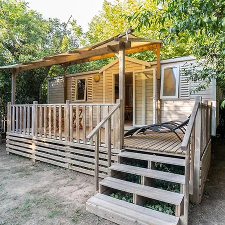 Camping Maeva Respire Ecolodge L'etoile D'argens ***** Camping