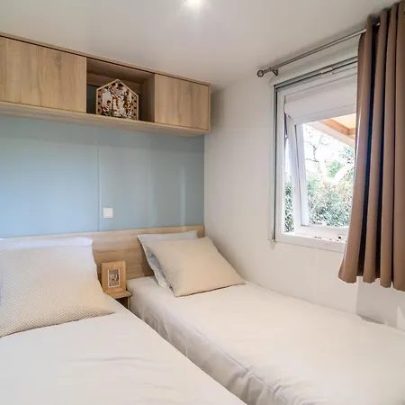 Camping Maeva Respire Ecolodge L'etoile D'argens ***** Camping