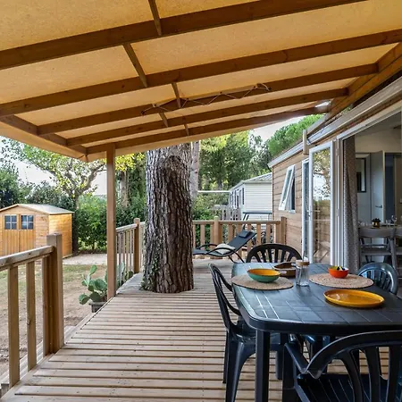 Camping Camping Maeva Respire Ecolodge L'etoile D'argens ***** Fréjus