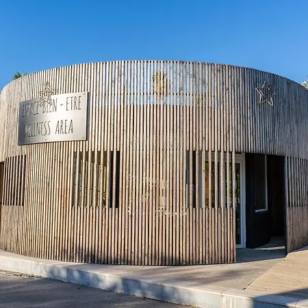 Camping Maeva Respire Ecolodge L'etoile D'argens Fréjus