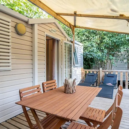 Camping Maeva Respire Ecolodge L'etoile D'argens Camping