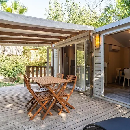 Camping Camping Maeva Respire Ecolodge L'etoile D'argens Fréjus