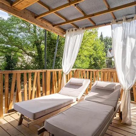 Camping Camping Maeva Respire Ecolodge L'etoile D'argens 5*