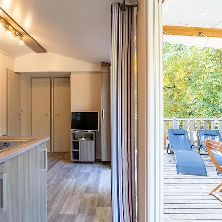 Camping Maeva Respire Ecolodge L'etoile D'argens Camping 5*