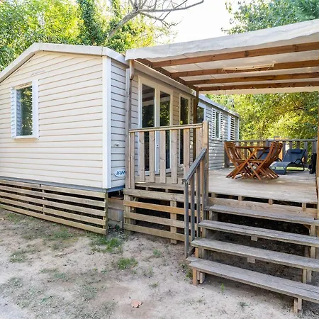 Camping Maeva Respire Ecolodge L'etoile D'argens Fréjus