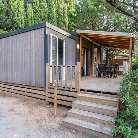 Camping Maeva Respire Ecolodge L'etoile D'argens ***** Parque de Campismo 5*