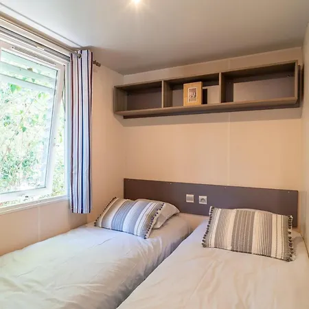 Parque de Campismo Camping Maeva Respire Ecolodge L'etoile D'argens ***** 5*