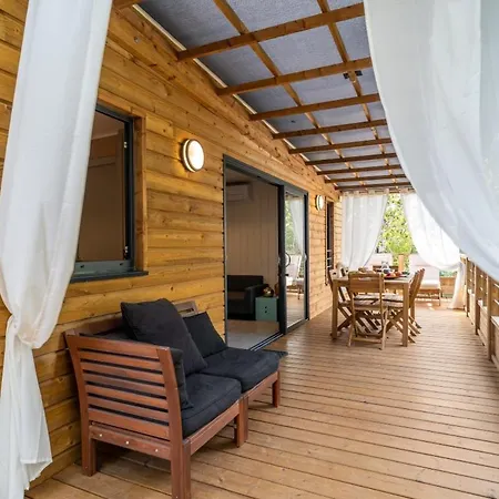 Camping Maeva Respire Ecolodge L'etoile D'argens ***** Fréjus